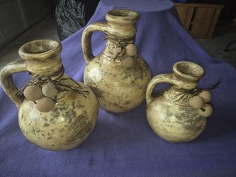 Clay pottery Vases Set Of 3