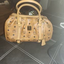MCM Visteos Handbag for Sale in West Hollywood, CA - OfferUp