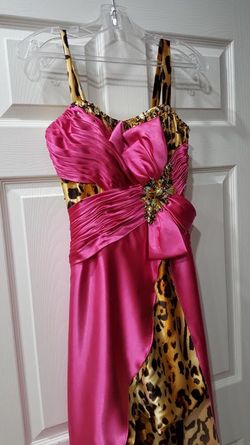 prom dress-NEVER WORN