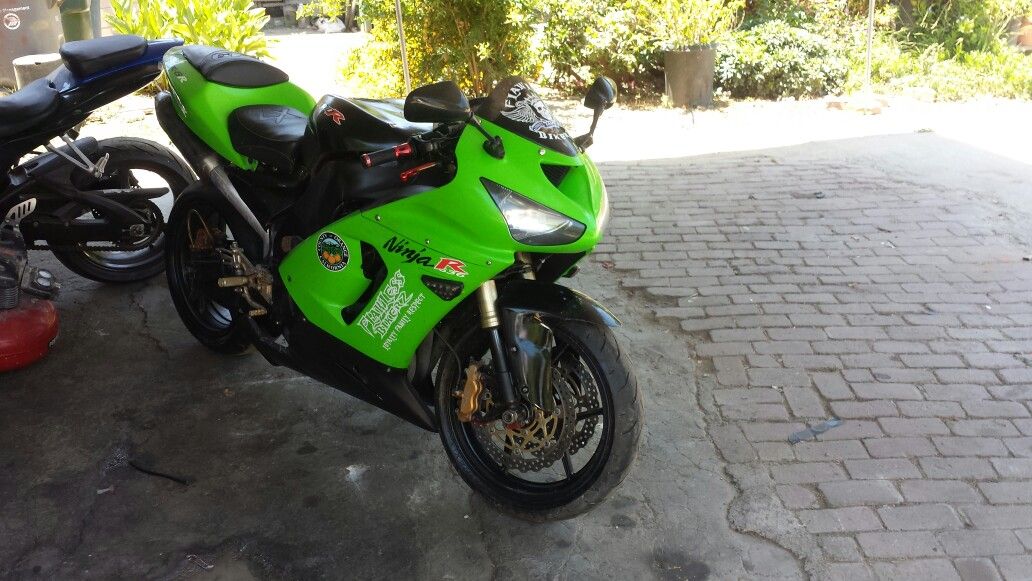 2007 kawasaki zx10r