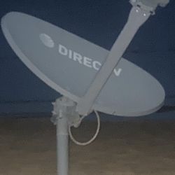 New In Box Directv Dish And Mounting Bracket Nib