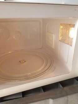 Big tabletop microwave