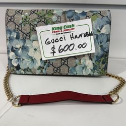 Gucci GG supreme Shoulder Blooms Bag 