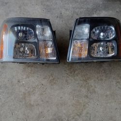 Cadillac Escalade Headlights (Like New! Black Custom)