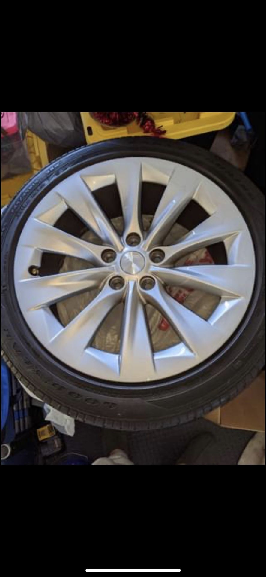 2019 Tesla Model S 19” OEM Rims and Tires