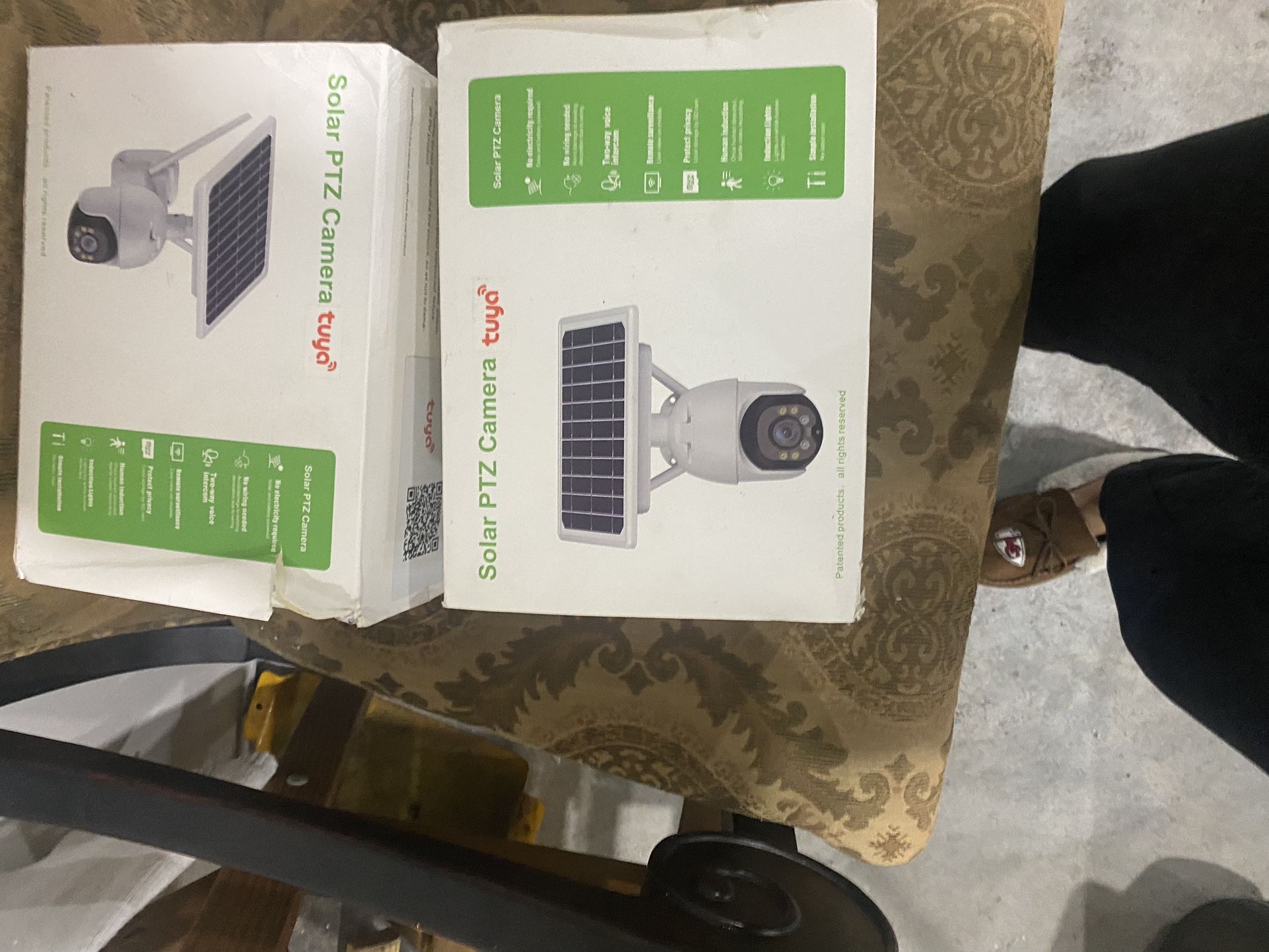 2 Solar security cameras, ptz camera tuya