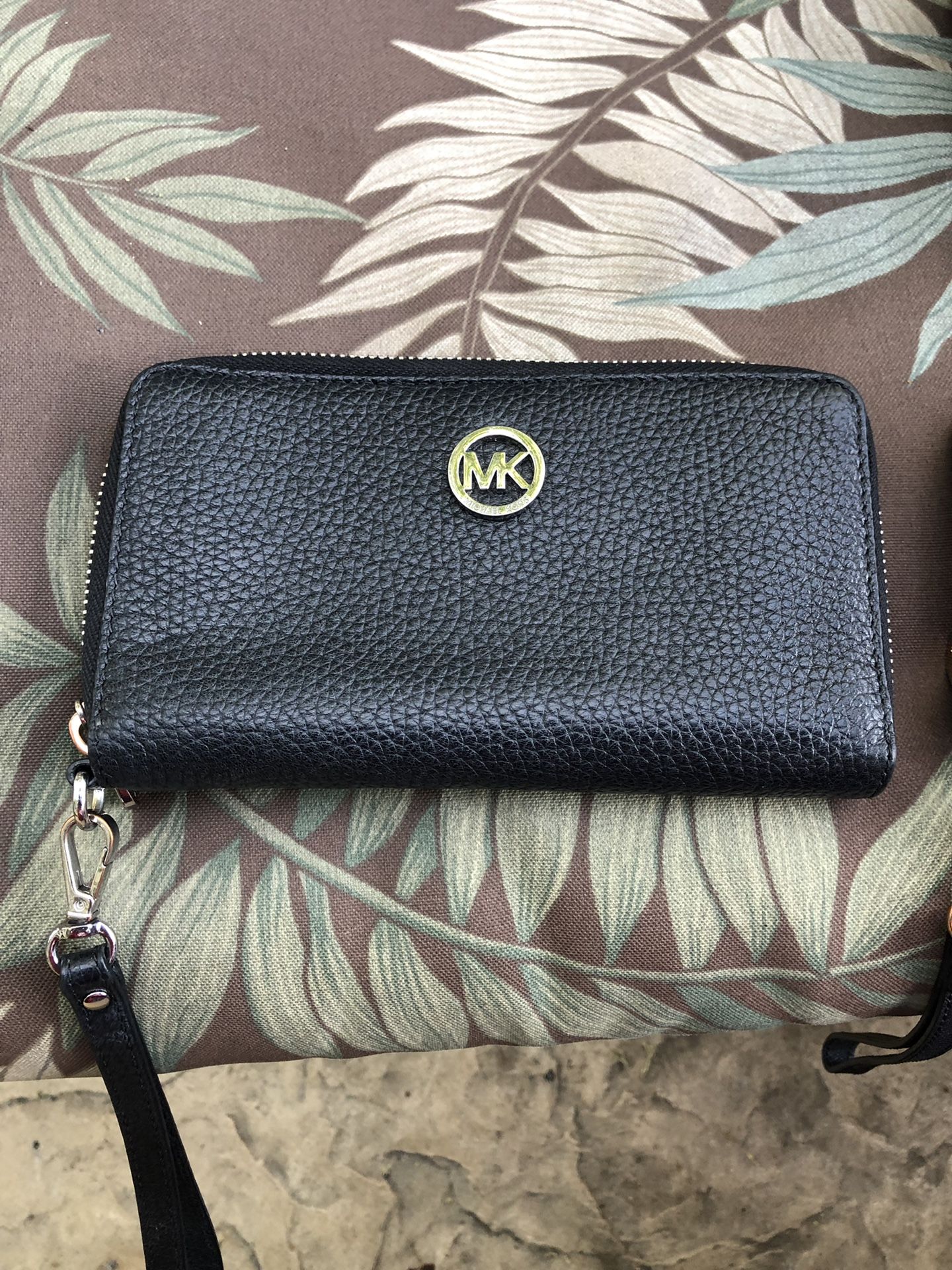 Small Michael Kors Wallet