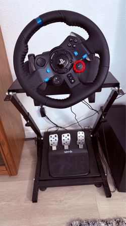 PS5 Logitech steering wheel/pedals