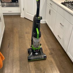 Vacuum Bissell 