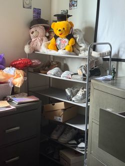 Shoe rack