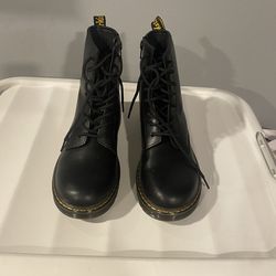 Girls Boots