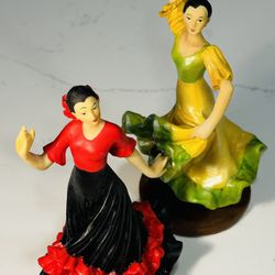 Vintage Spanish Flamenco Dancers Figurines Stunning Detailed W Ruffled Dresses 