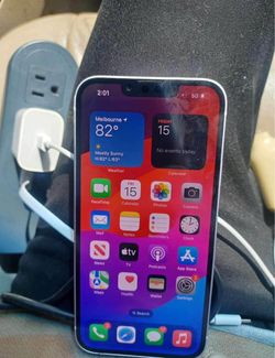 iPhone 15 UNLOCKED