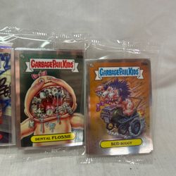 ✹ Garbage Pail Kids Chrome Series 5 ✹ 4 PACK Box (20 Cards) ✹ BOOSTER 2022