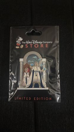 D23 Royal Chambers: Magnifico LE 400