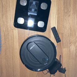Airzeen robot vacuum & RunStar scale