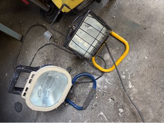2 work lights for 35
