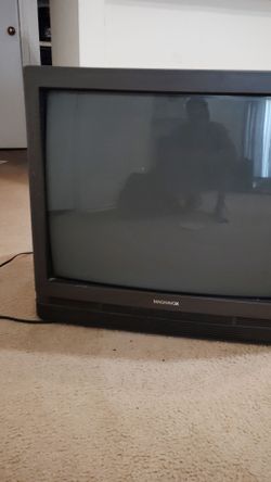 FREE .. working Retro TV excellent for retro gaming
