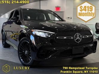 2024 Mercedes-Benz GLC 300