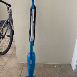 Bissell light weight vacuum