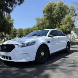 2015 Ford Taurus