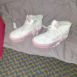 Barbie High Top Platform Van's