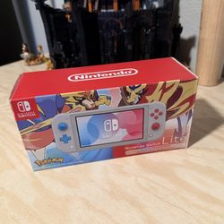 Nintendo Switch  Lite zacian and zamazenta edition