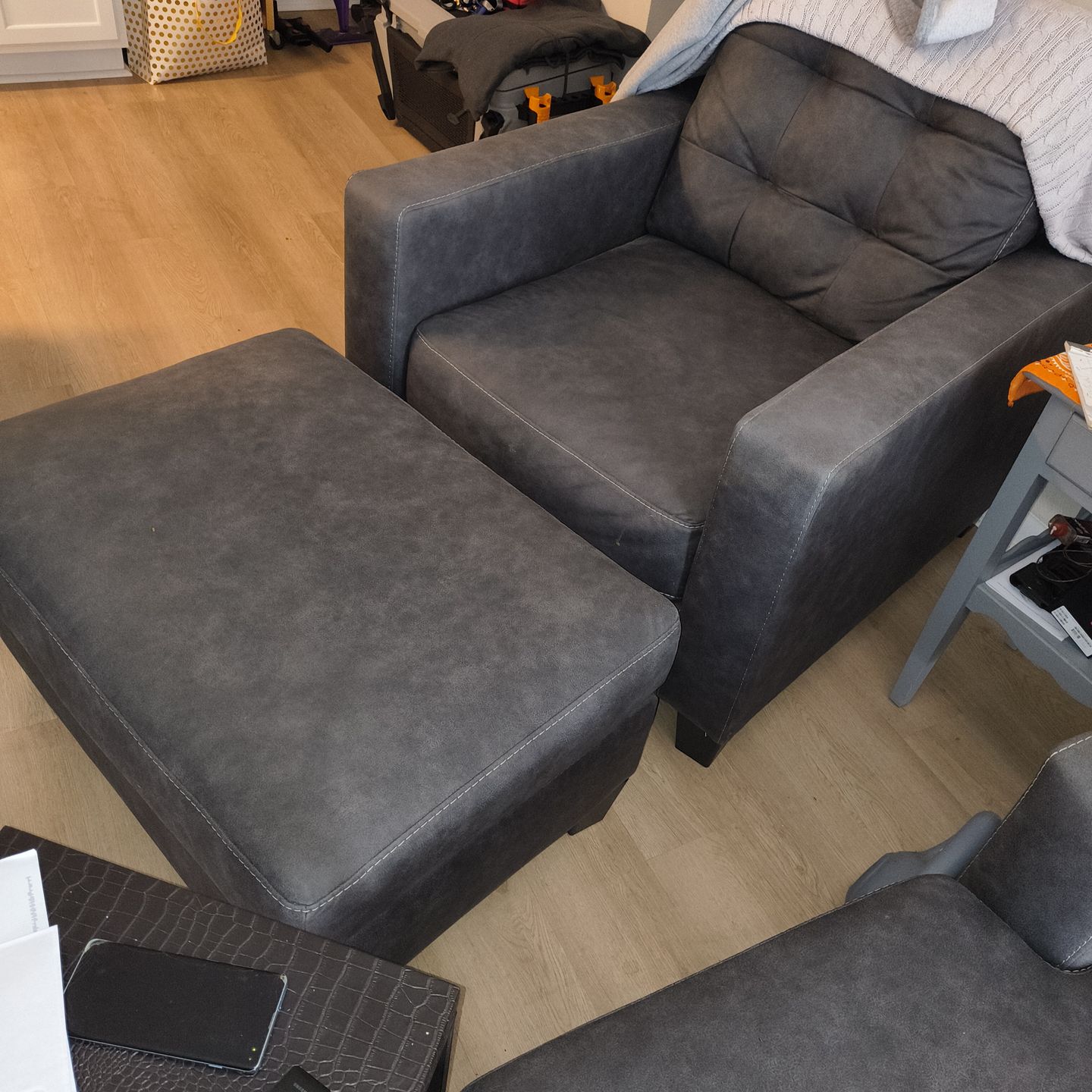 Reversible sectional and chair with ottoman