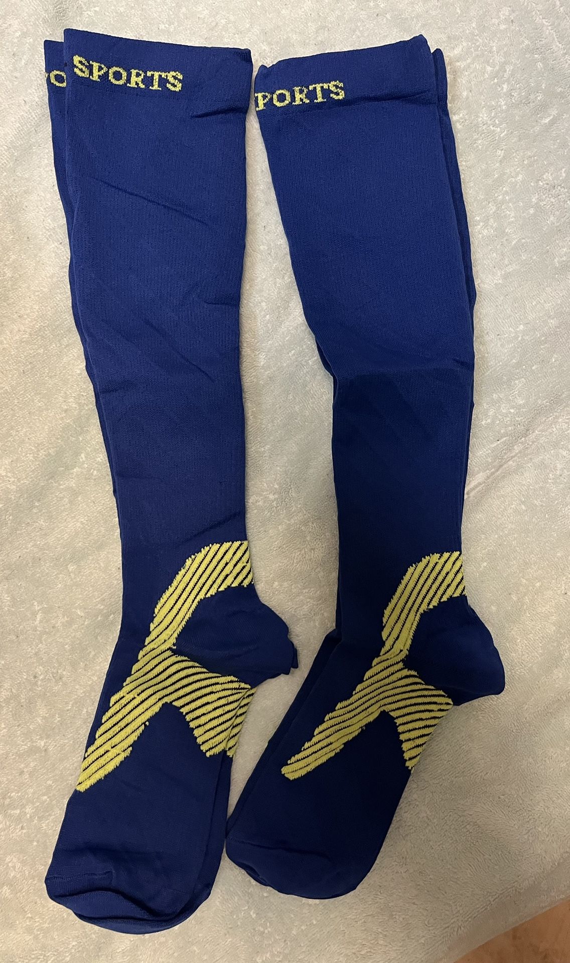 New One Pair Knee-High Blue with yellow Fashoon Socks