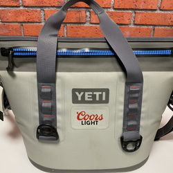 Yeti Hopper Two Cooler Bag ‘coors Light Limited Edition 