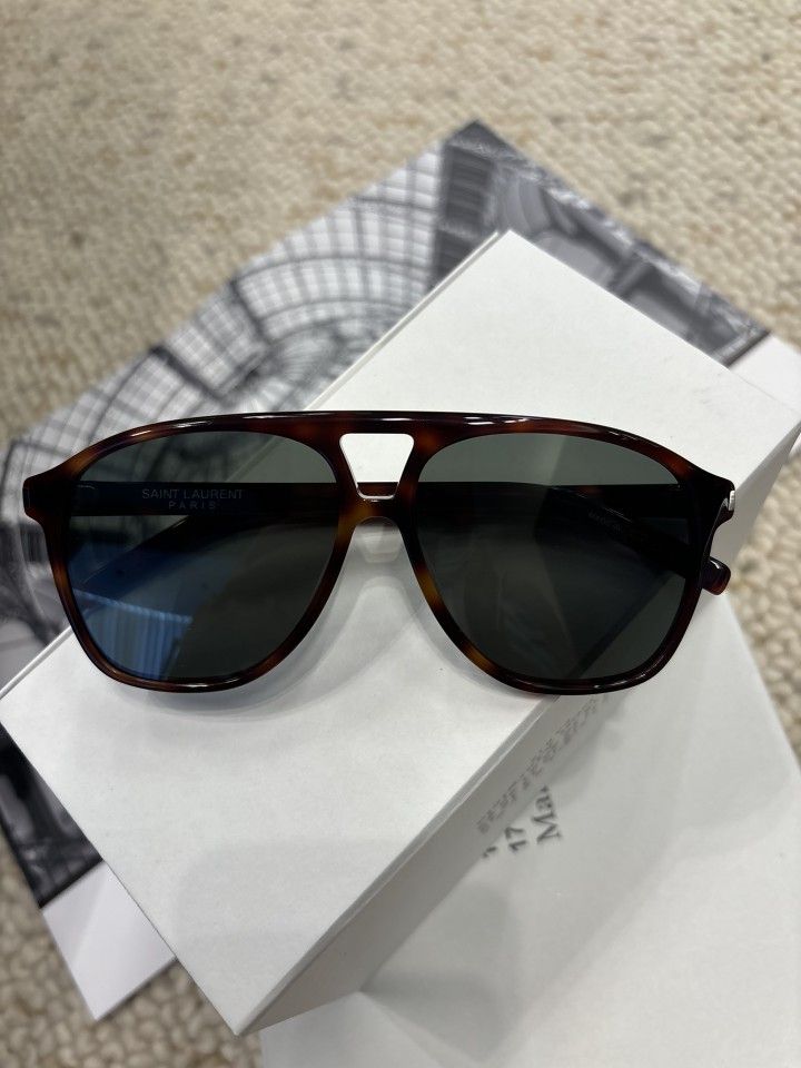 Saint Lauren🌟Sunglasses
