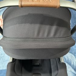 Nuna Pipa RX Infant Car Seat & Relx Base