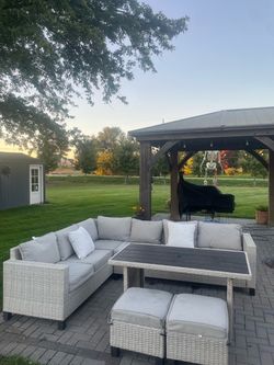 Wicker patio set