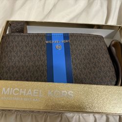 Micheal Kors Adjustable Belt Bag 