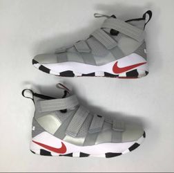Nike LeBron Soldier 11 'Silver Bullet'