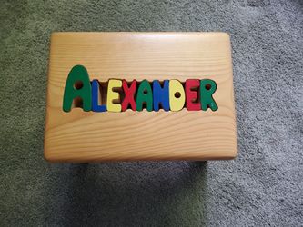  Kids “Puzzle” Stool