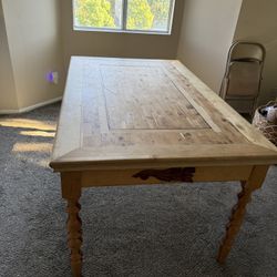 Dinning Table 