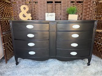 Dresser 6 drawers Dixie black (drawers work good) $67