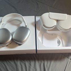 AirPod Maxes White 