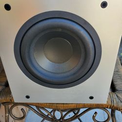 Pollkaudio Subwoofer