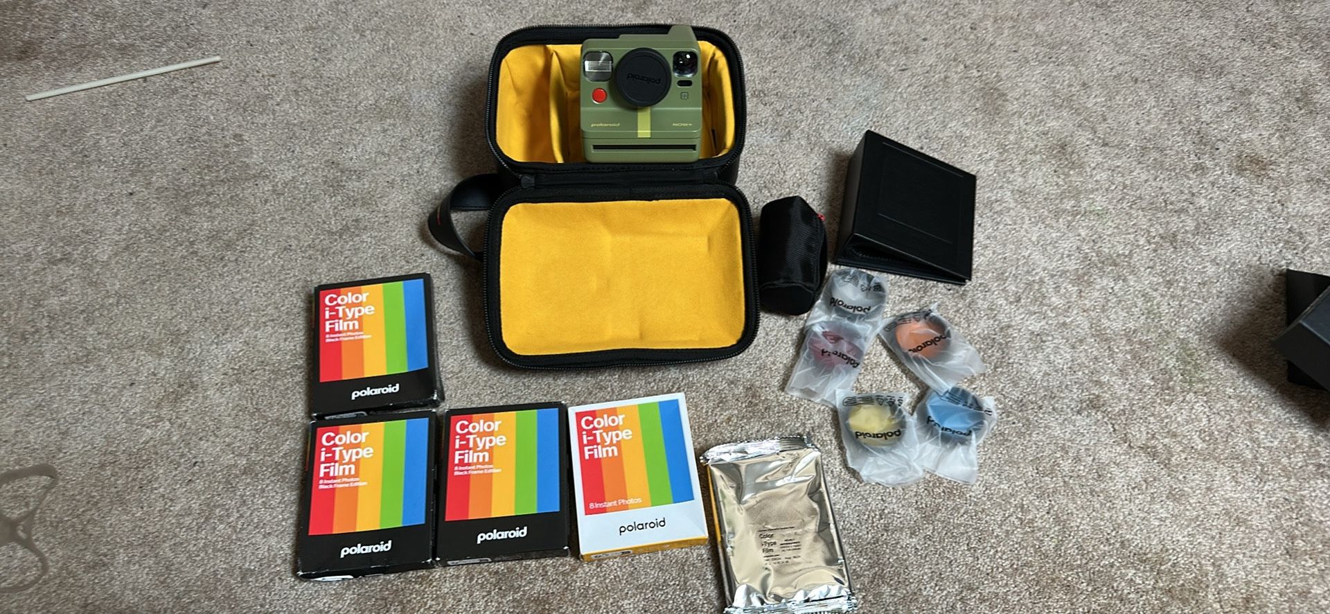 Polaroid Now+ instant camera (Forest Green)