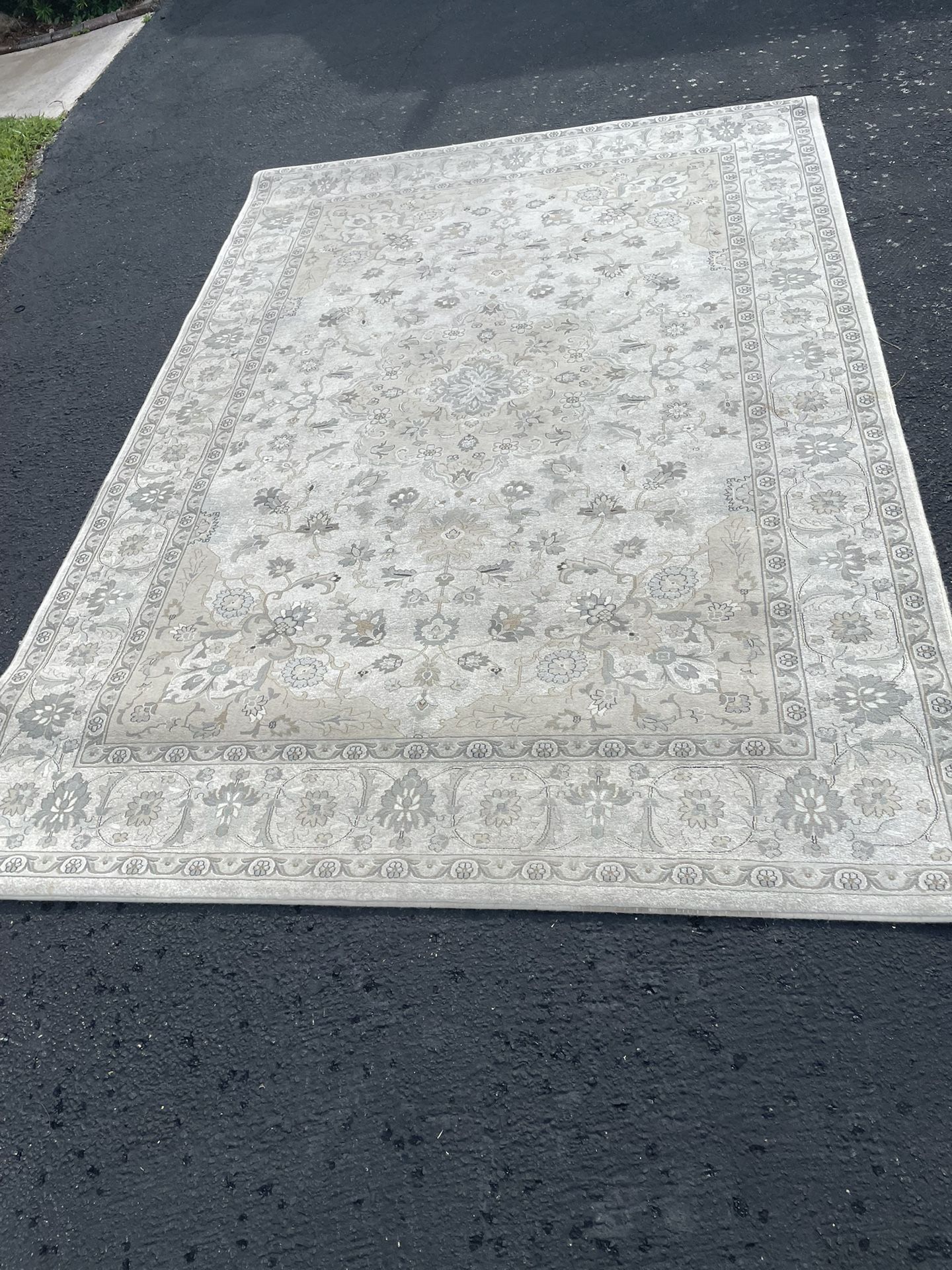 Thomasville Timeless Classic Rug Collection 6ft 6in x 9ft 6 in