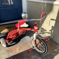 Radio flyer Classic red Dual deck Tricycle