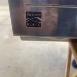 Kenmore Stainless Steel Range Hood – Good Condition