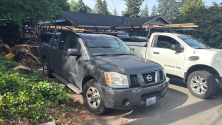 2004 Nissan Titan