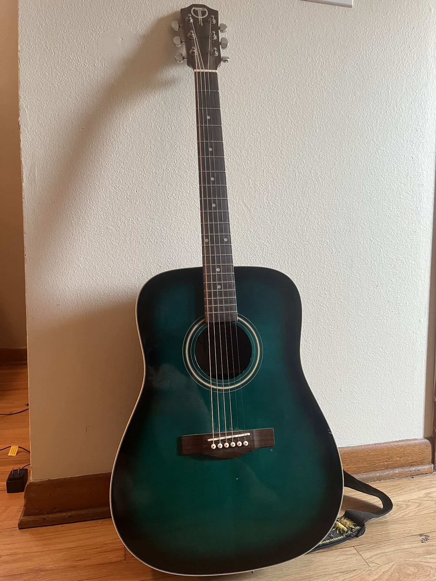 Teton STS100TBL Dreadnought Acoustic Guitar
