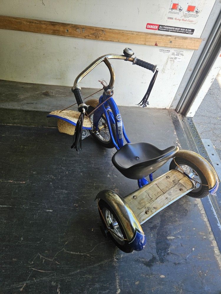 Tricycle