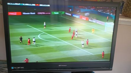 Tv Emerson 30x20 Inches