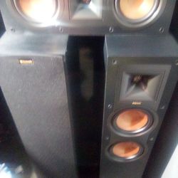 Klipsch Speakers With Matching Center Channel 