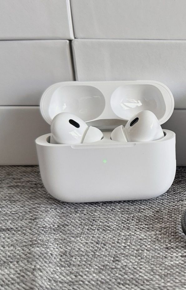 Refurbished AirPods Pro 2 with MagSafe Charging Case (USB‑C)